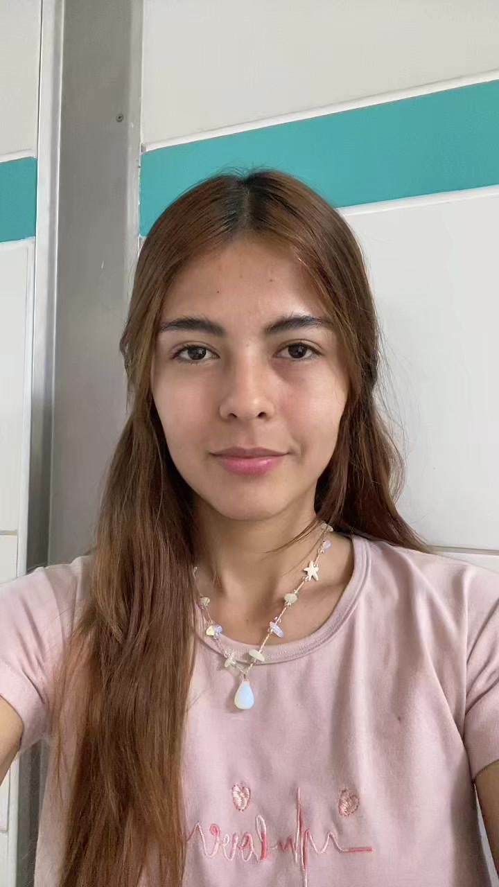 @🫯Alicia Yilina🫯
