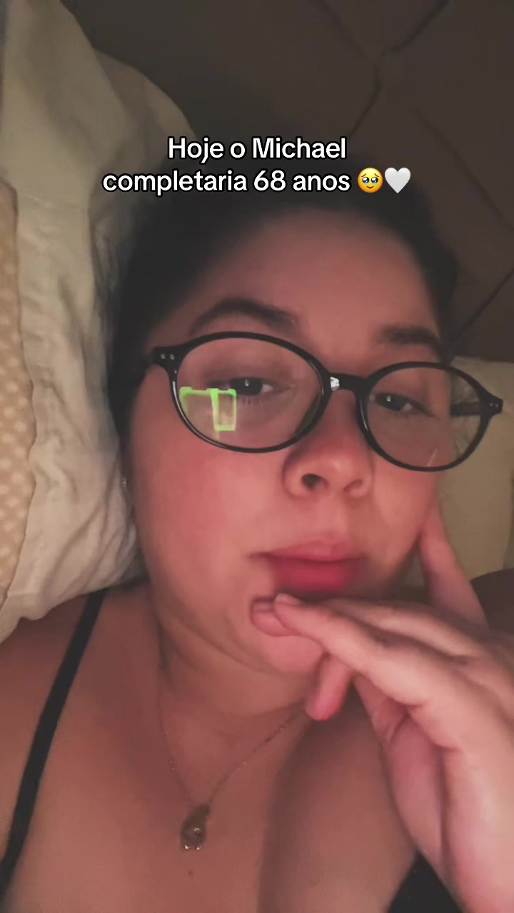 @Gabrielly Lima