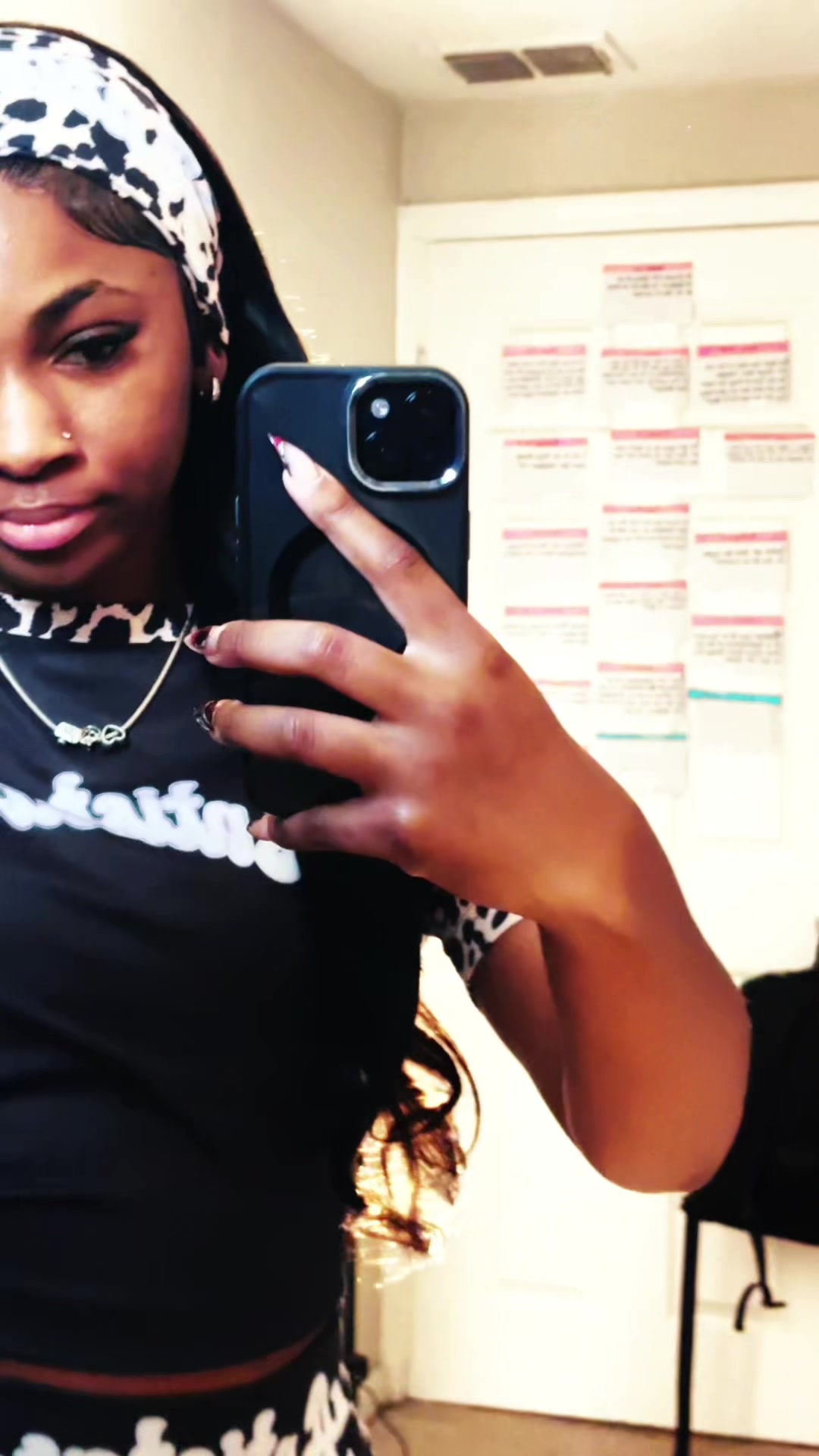 @Niya