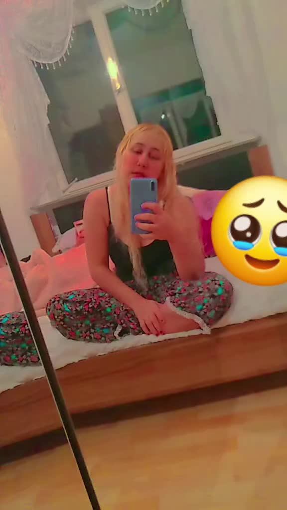 @👑tajiarxhs👑❤💋founda.👩👦🧿