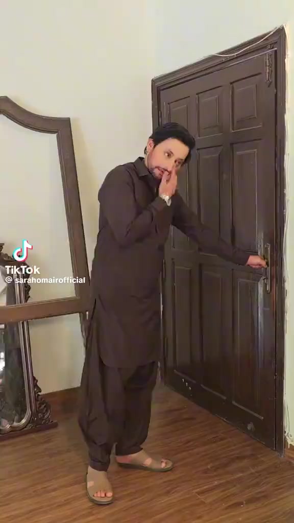 @🇦🇪Faizi 252 🇵🇰