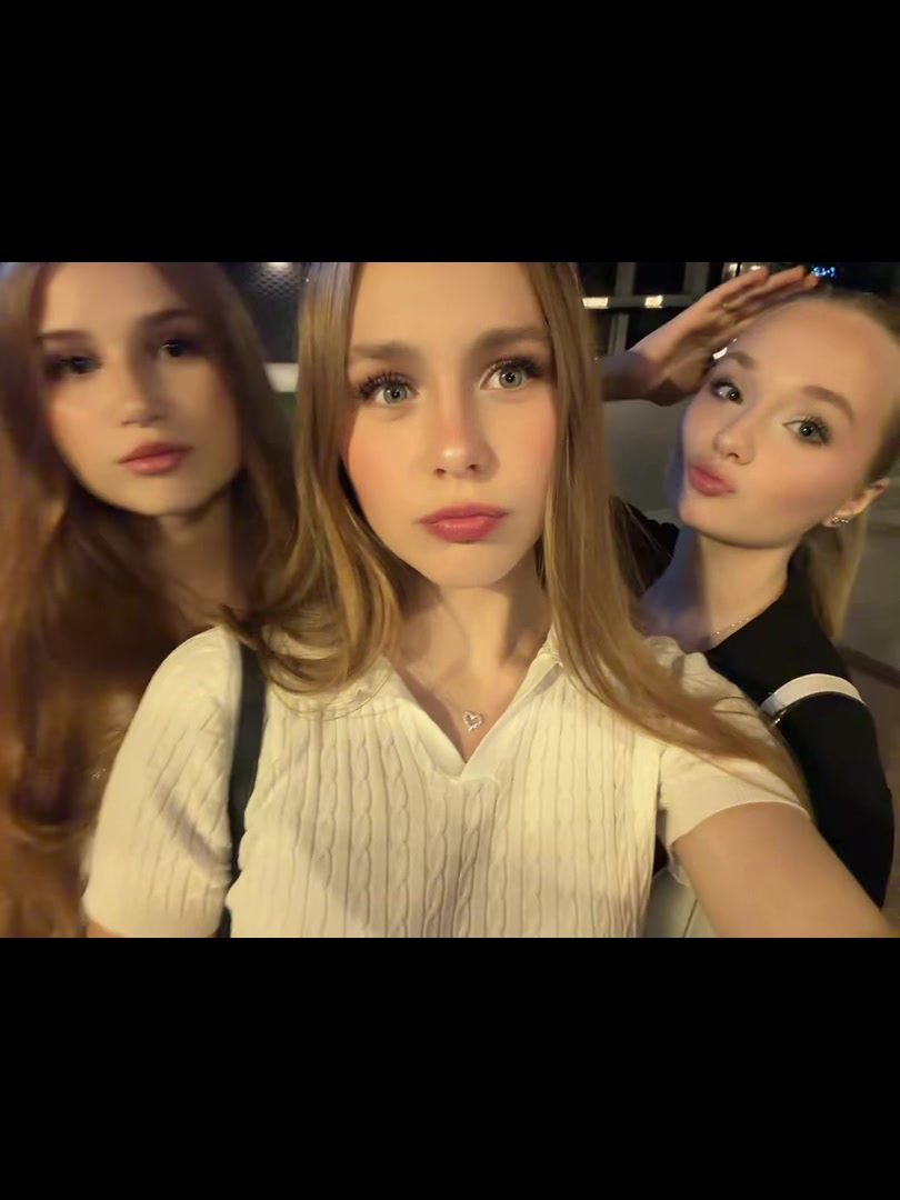 @arinkk