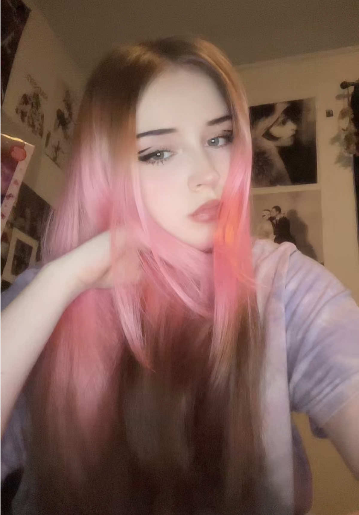 @Chy 🖤