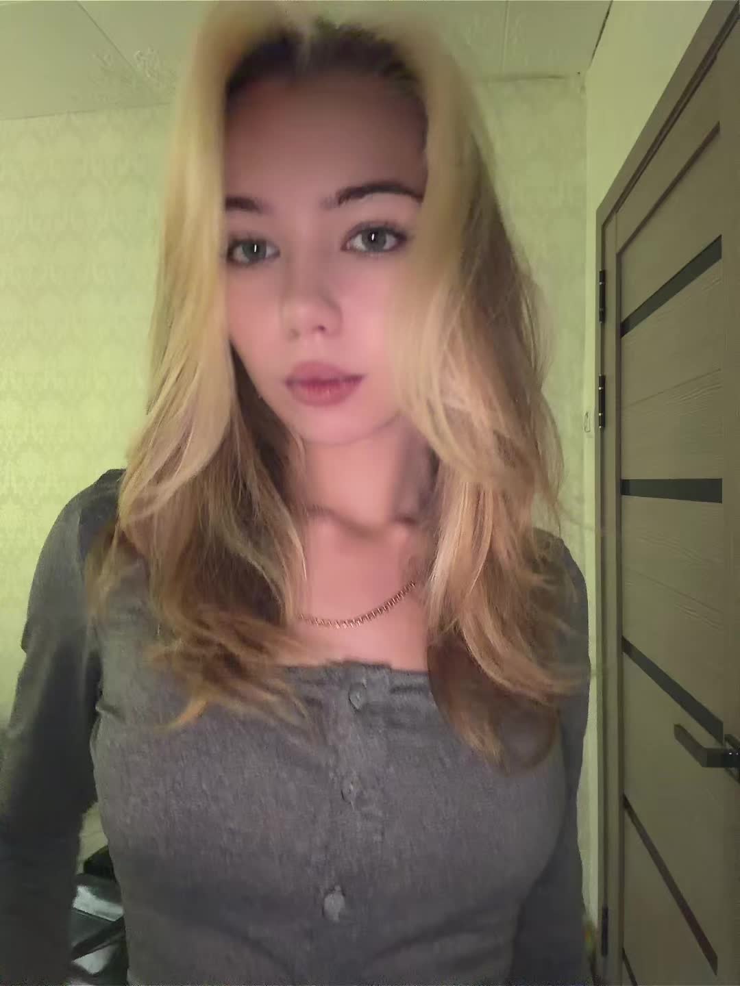 @Анастасия 🎀