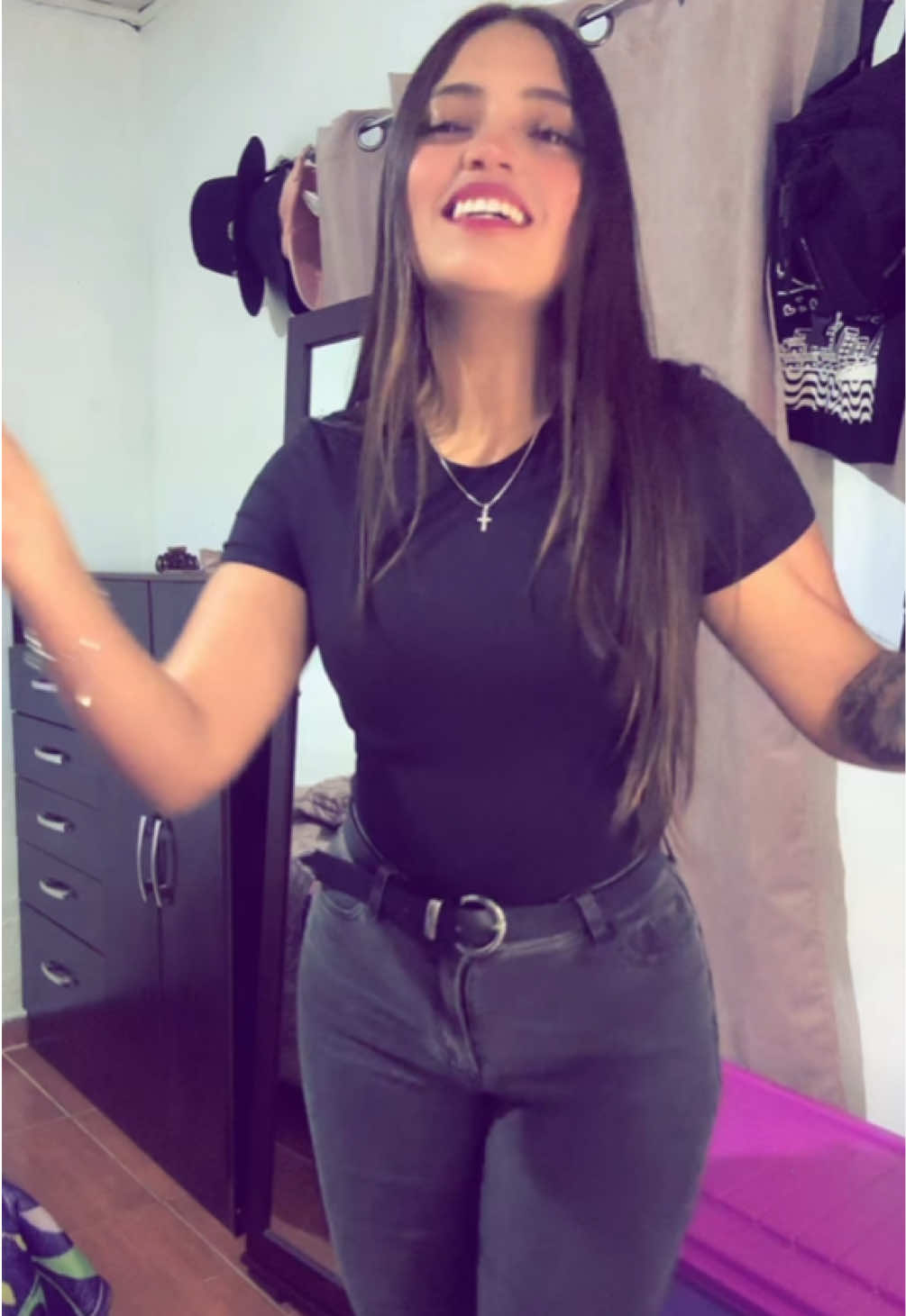 @Carlita 🤎