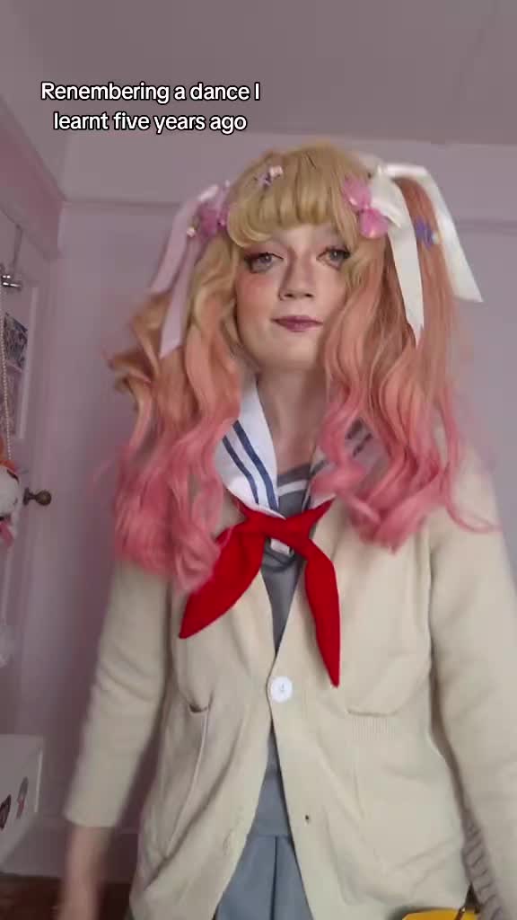 @Girllypop☆} cos