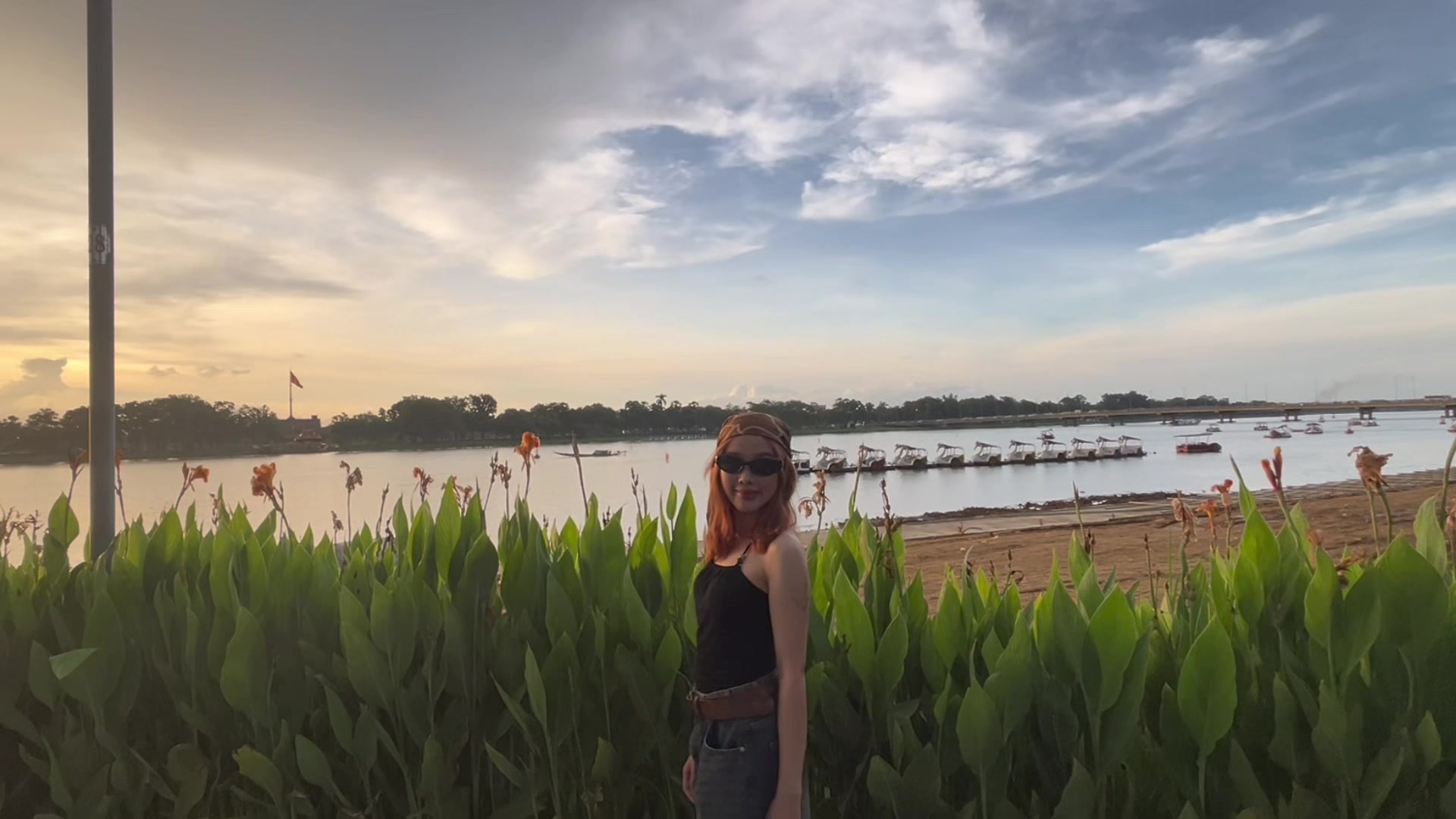 @Bún chả iu ai ngoài anhs