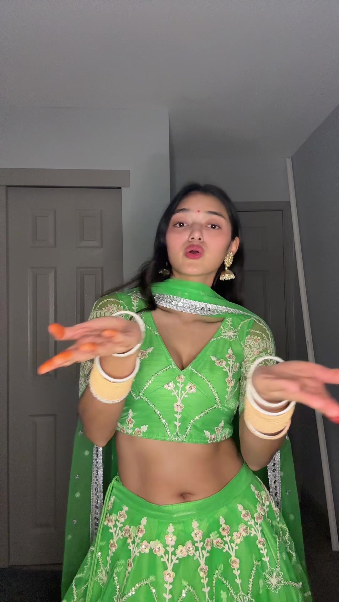 @yaysuni