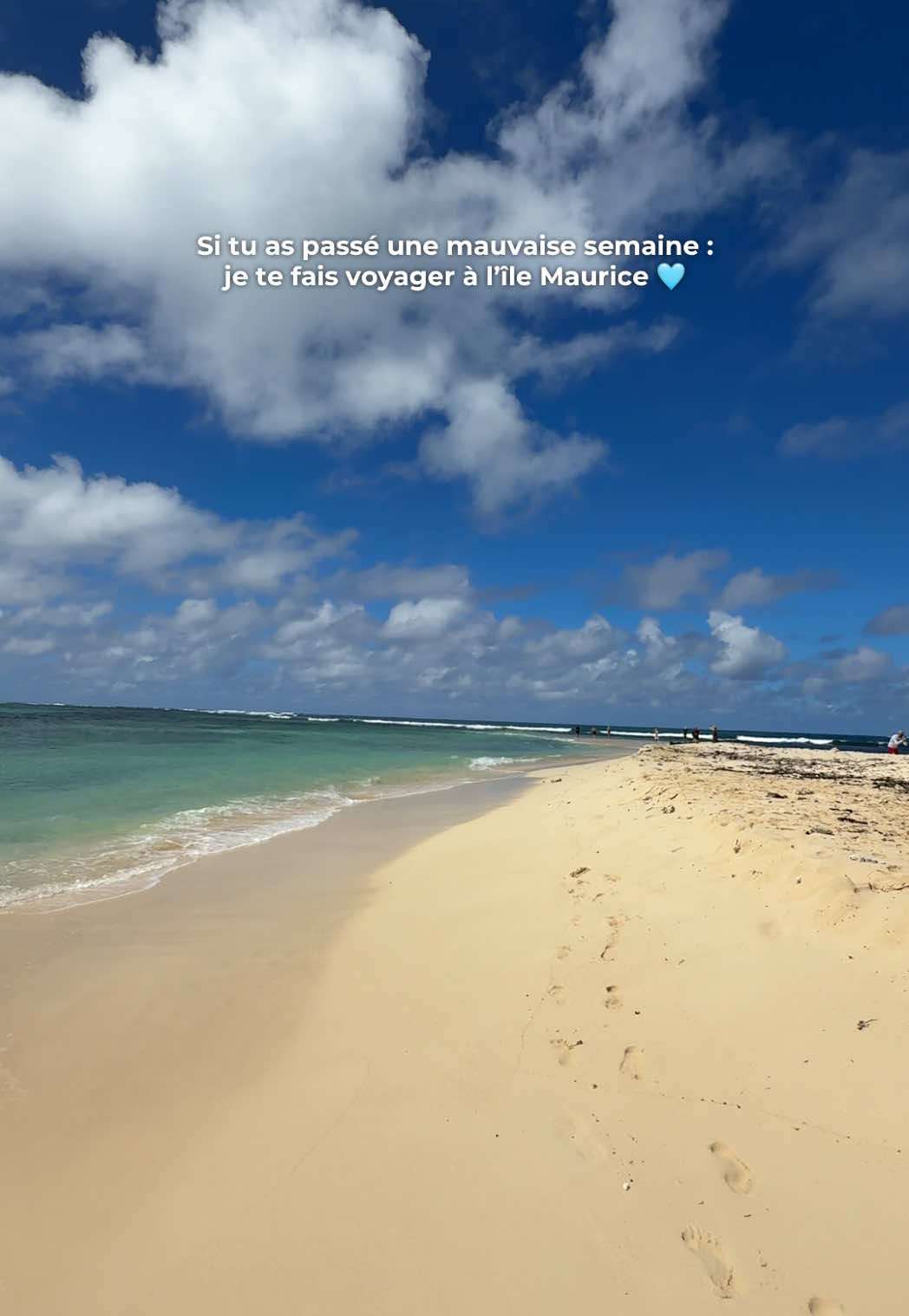 @Ana&iuml;s &agrave; l&rsquo;&Icirc;le Maurice 🧚&zwj;♀️