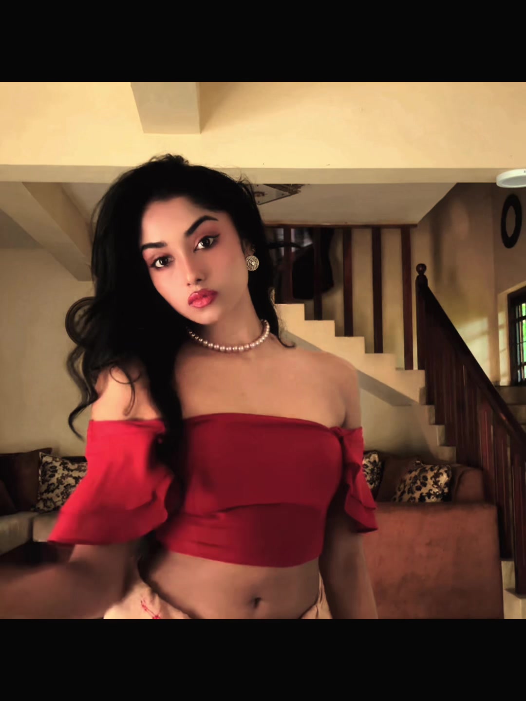 @sheneliromaya