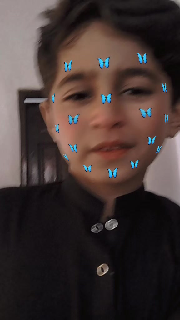 @Khanzadii🦋