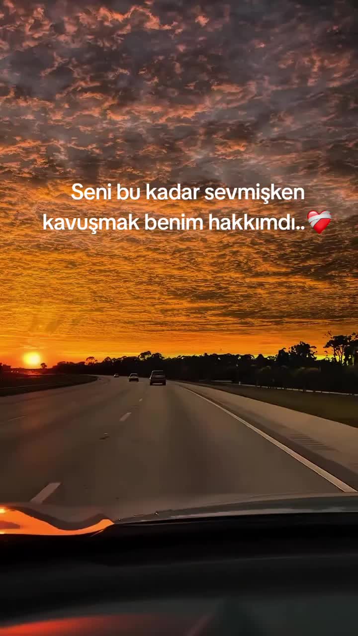 @YARIM BİR HİKÂYE 💔