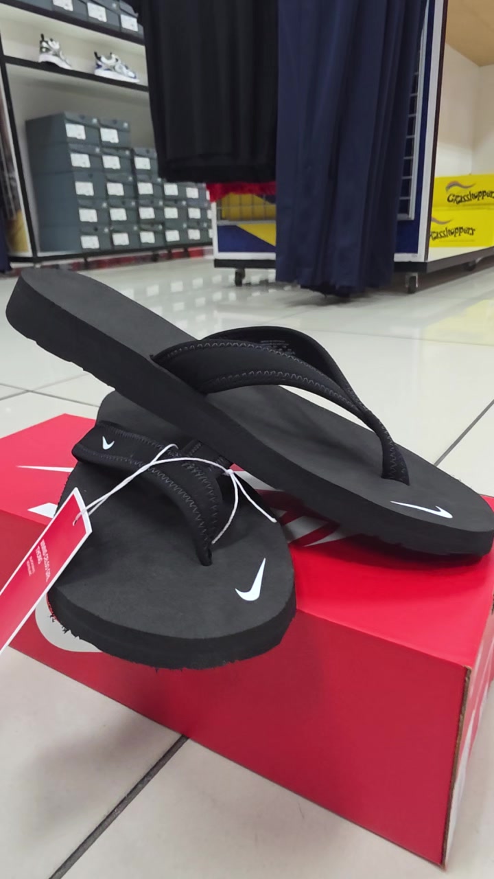 @tekkie_town_promenade268