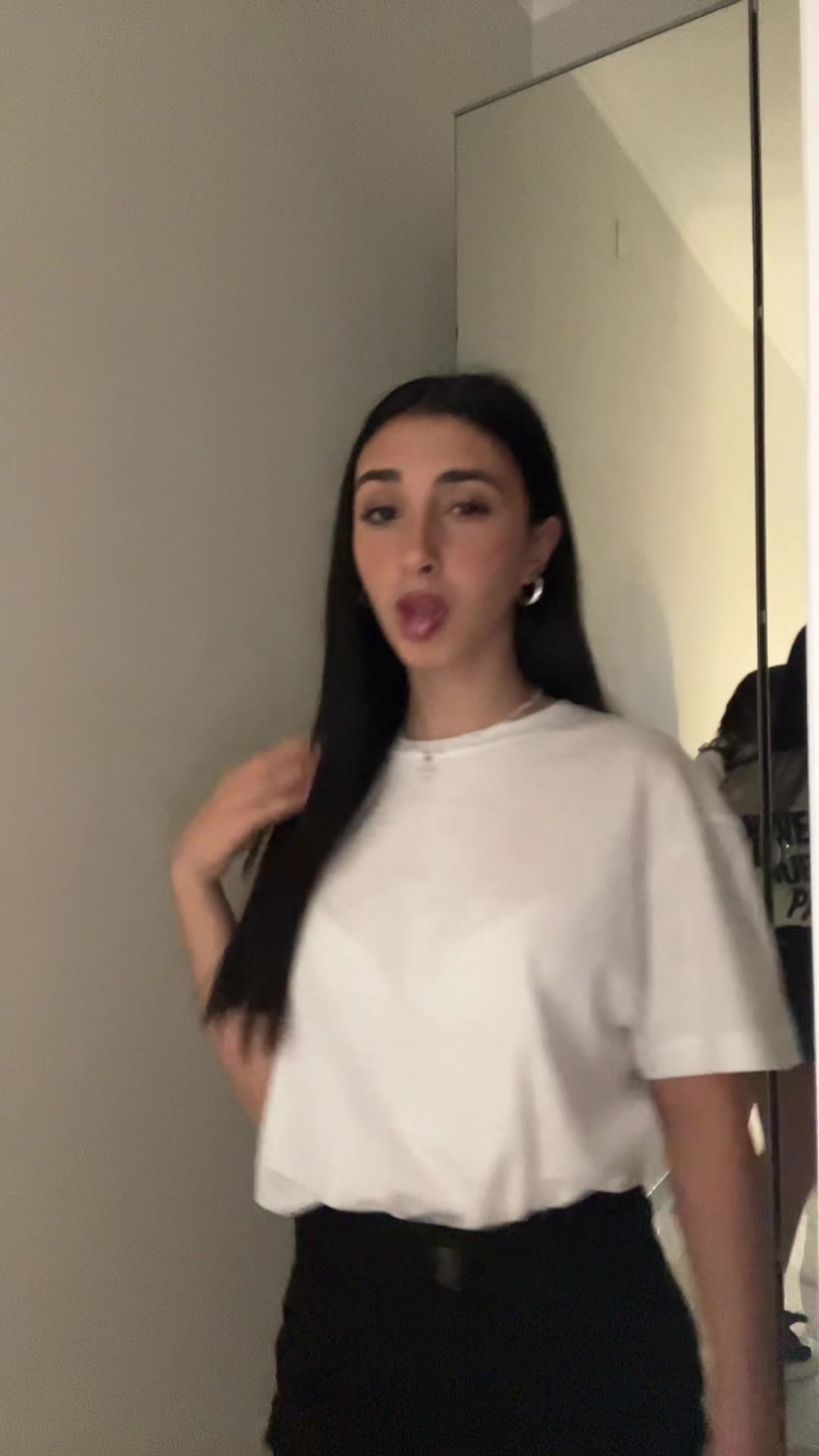 @7