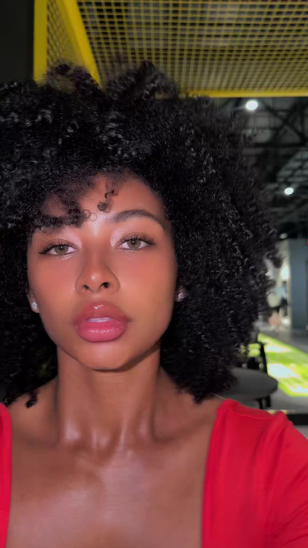 @AfroZuri