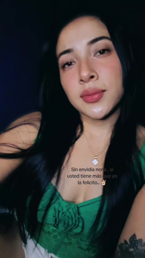@✨Alejandra Fern&aacute;ndez🖤