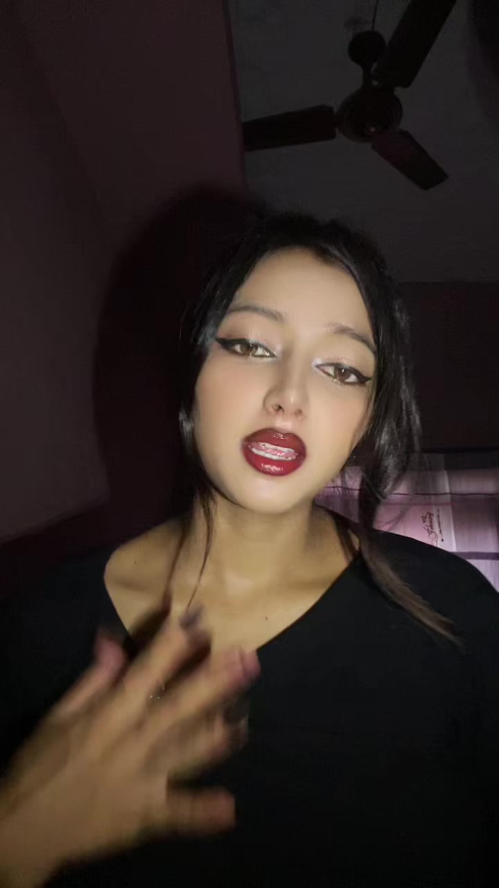 @PRIYA (🫶)