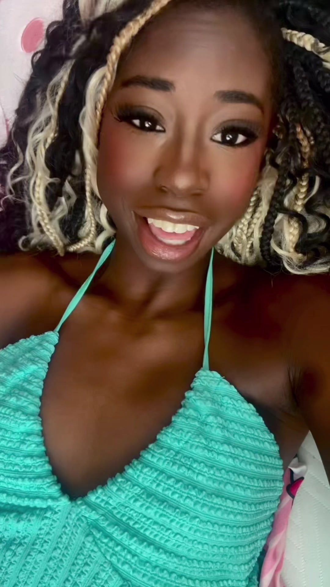 @niya