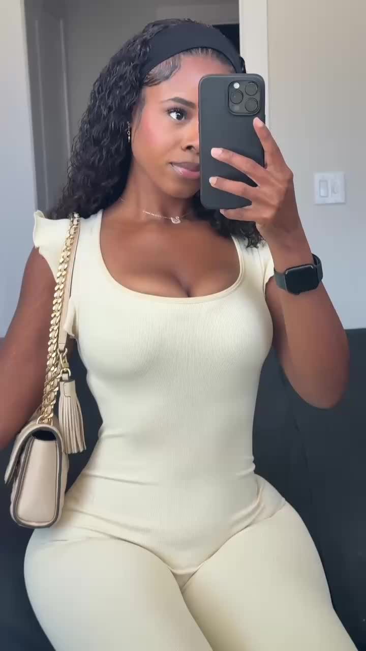 @G0ldenasia
