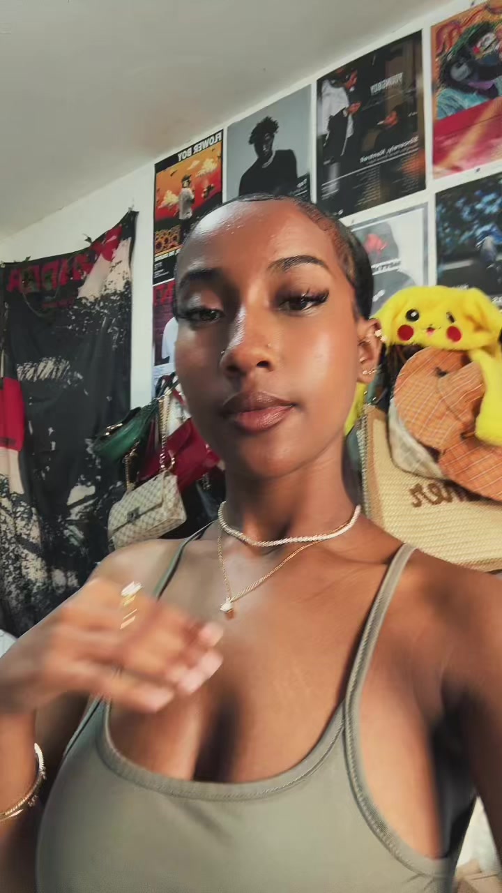 @🤍