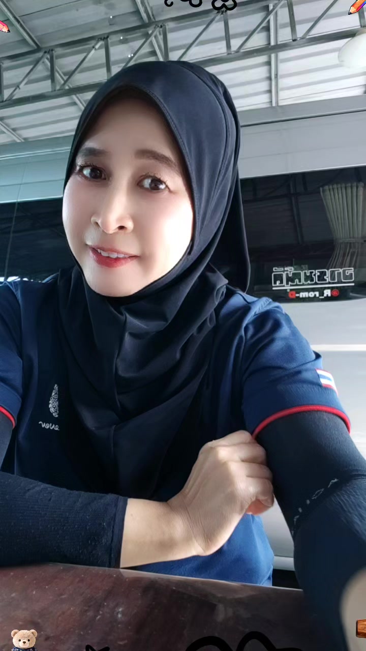 @นัท นัทชา
