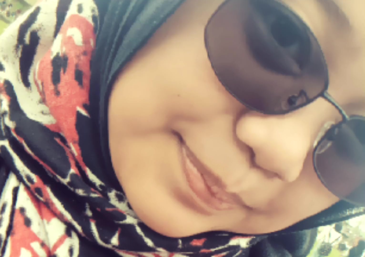 @Who's iyyah💐✨️