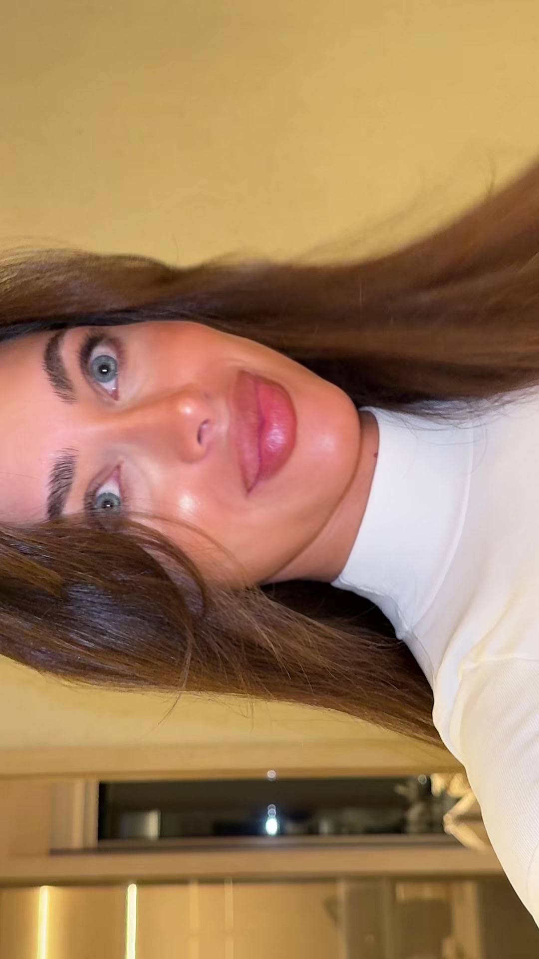 @Lena Samoylova