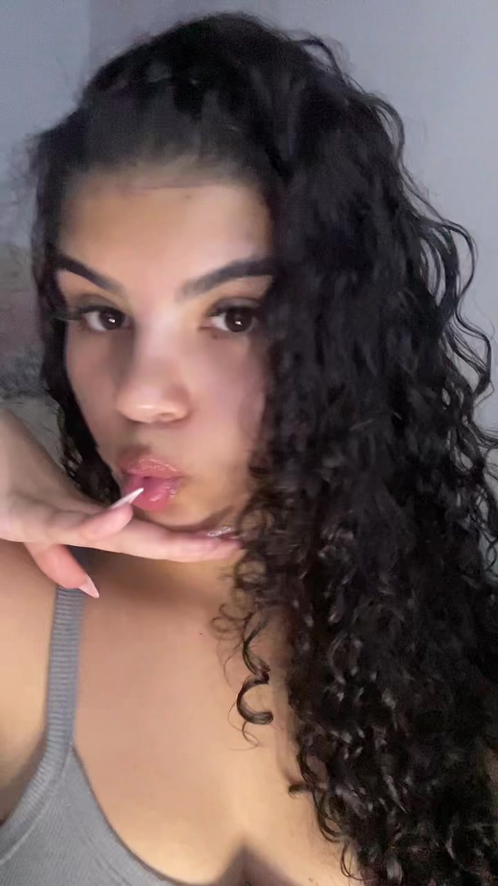 @angie