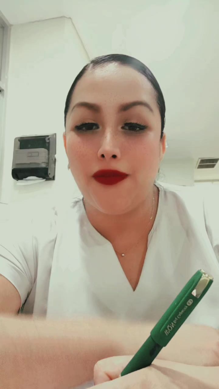 @нєℓєηα вєηηєтт🇲🇽