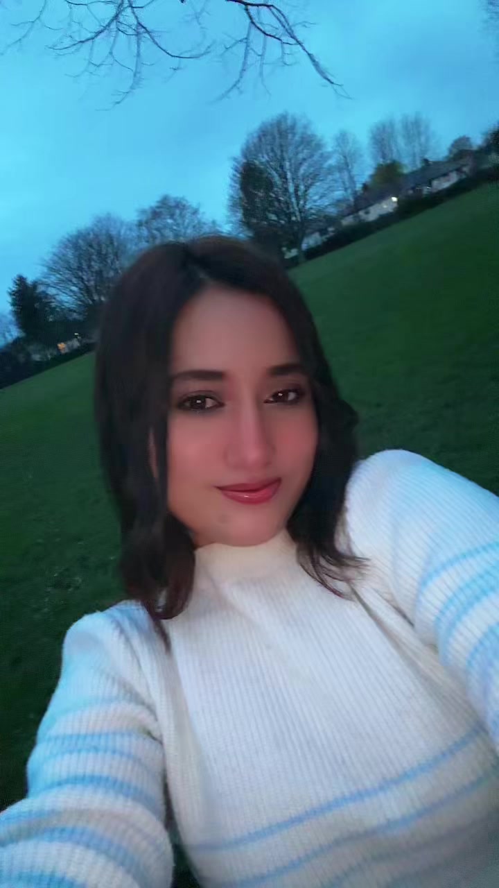 @Manisha Kathetꨄ