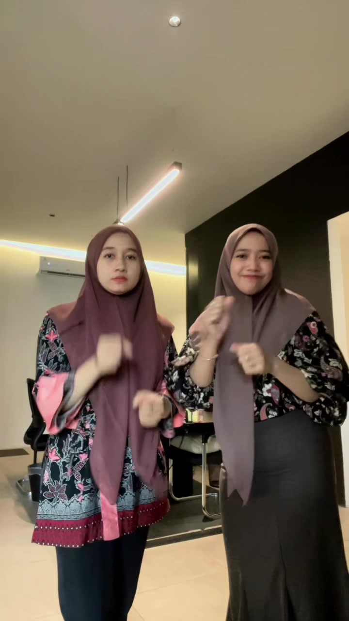 @fhishoop