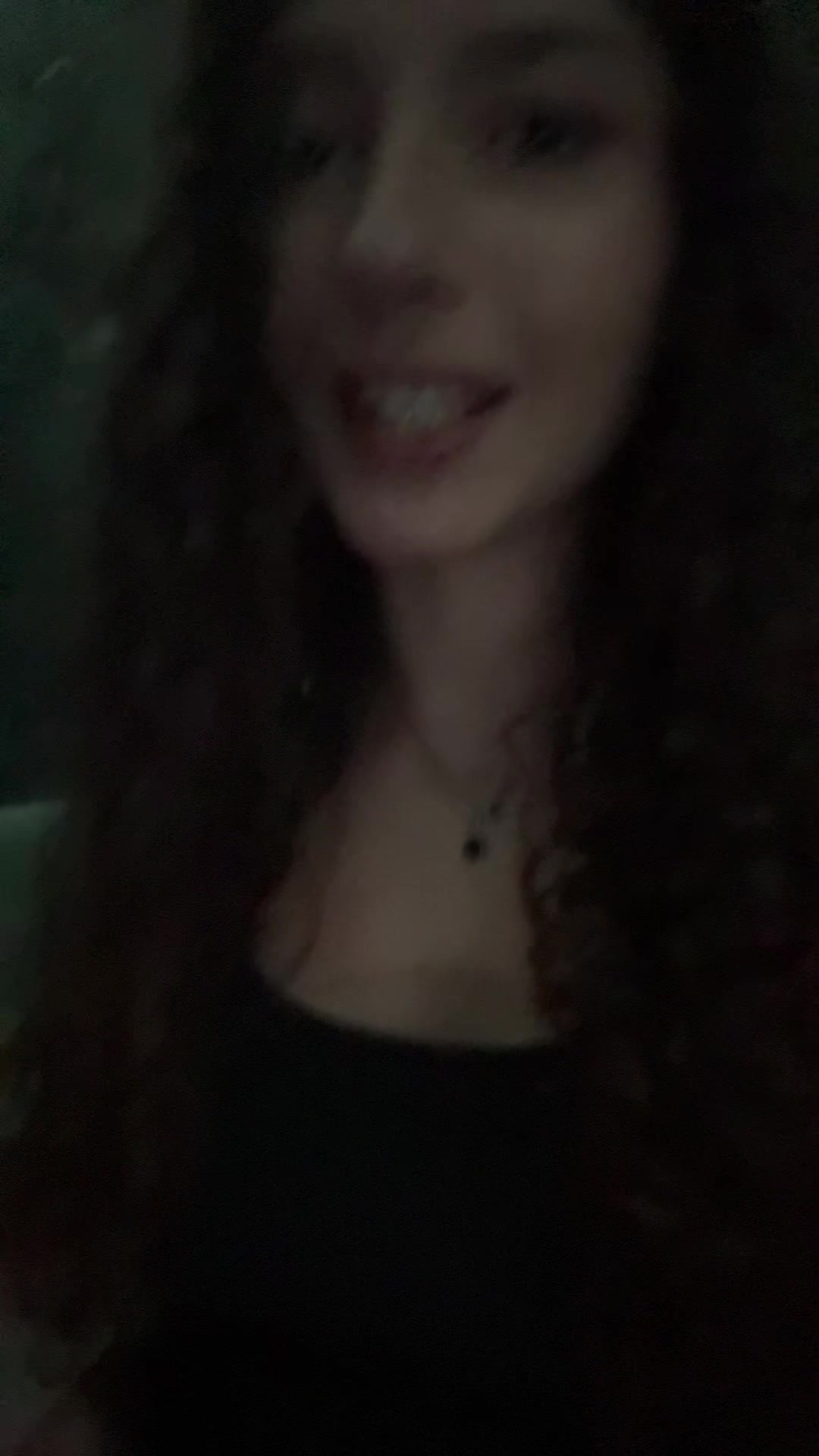 @🫂