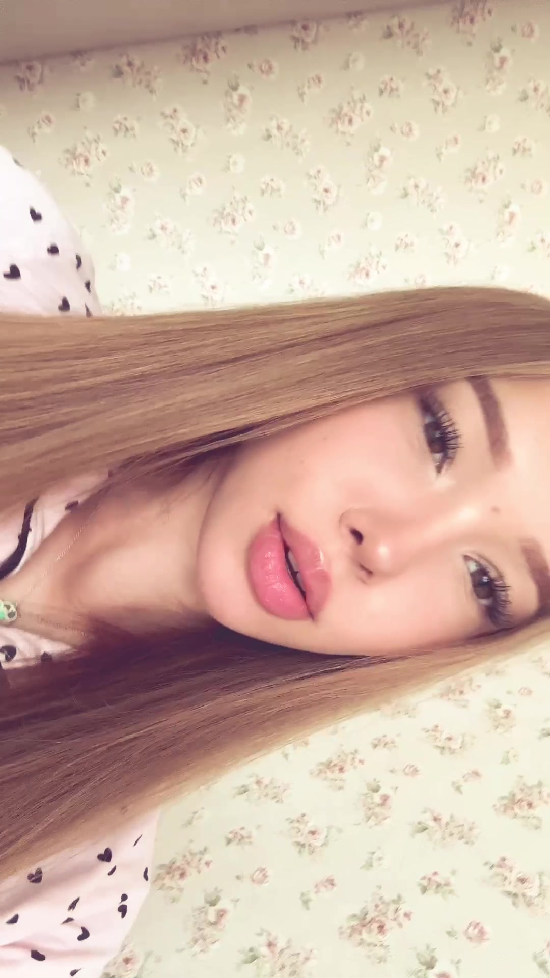 @кирюшка🎀