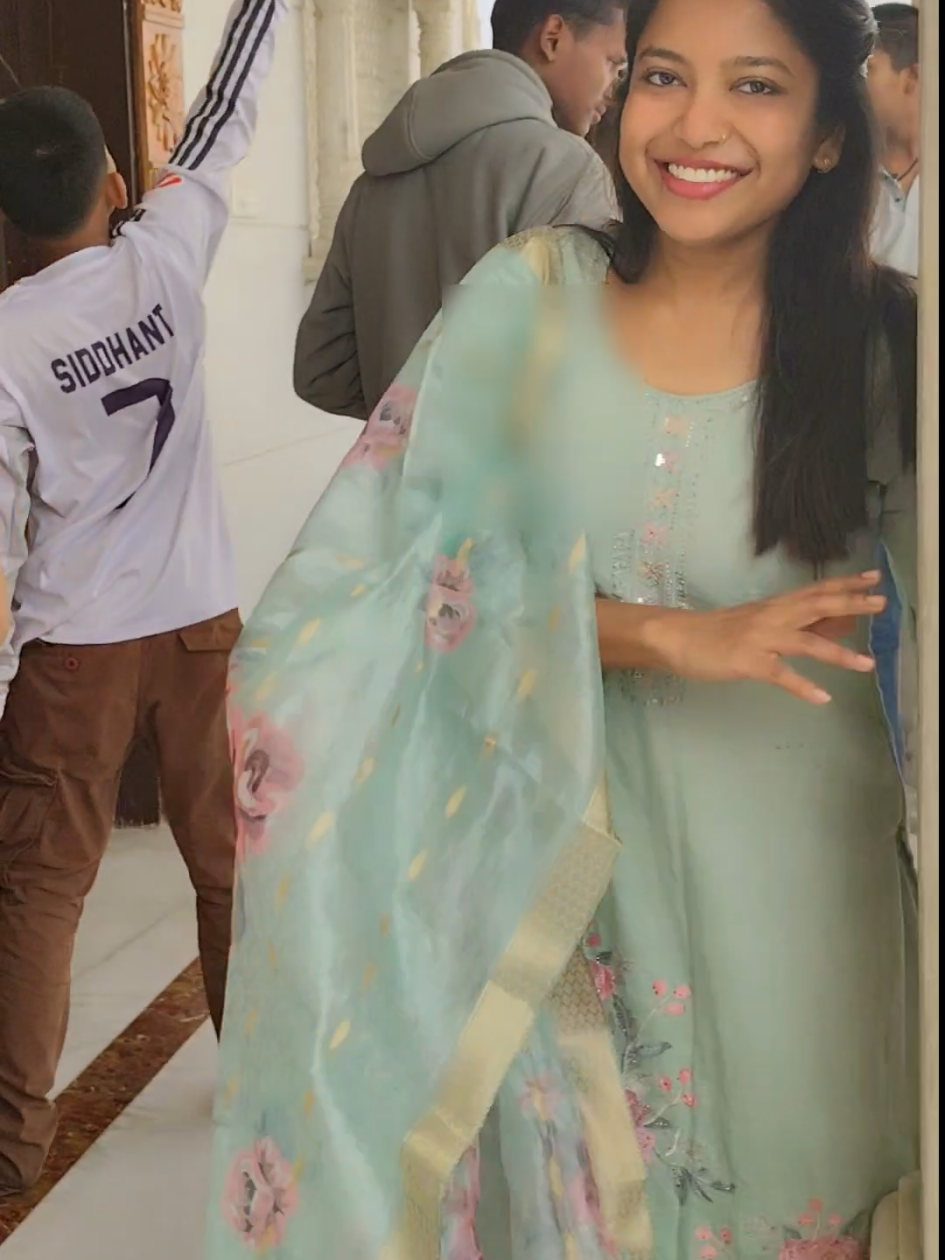 @Aishwarya Laha