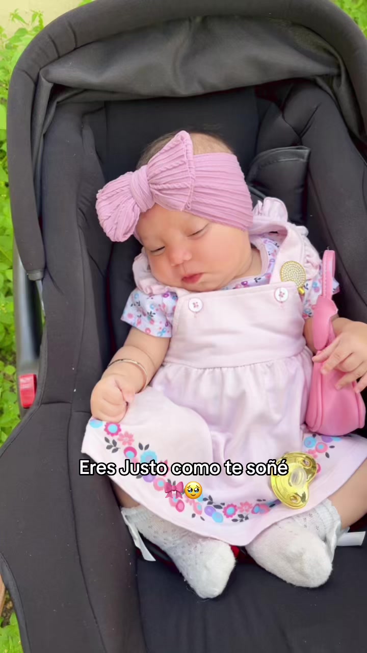 @Nayeli Hern&aacute;ndez 🎀