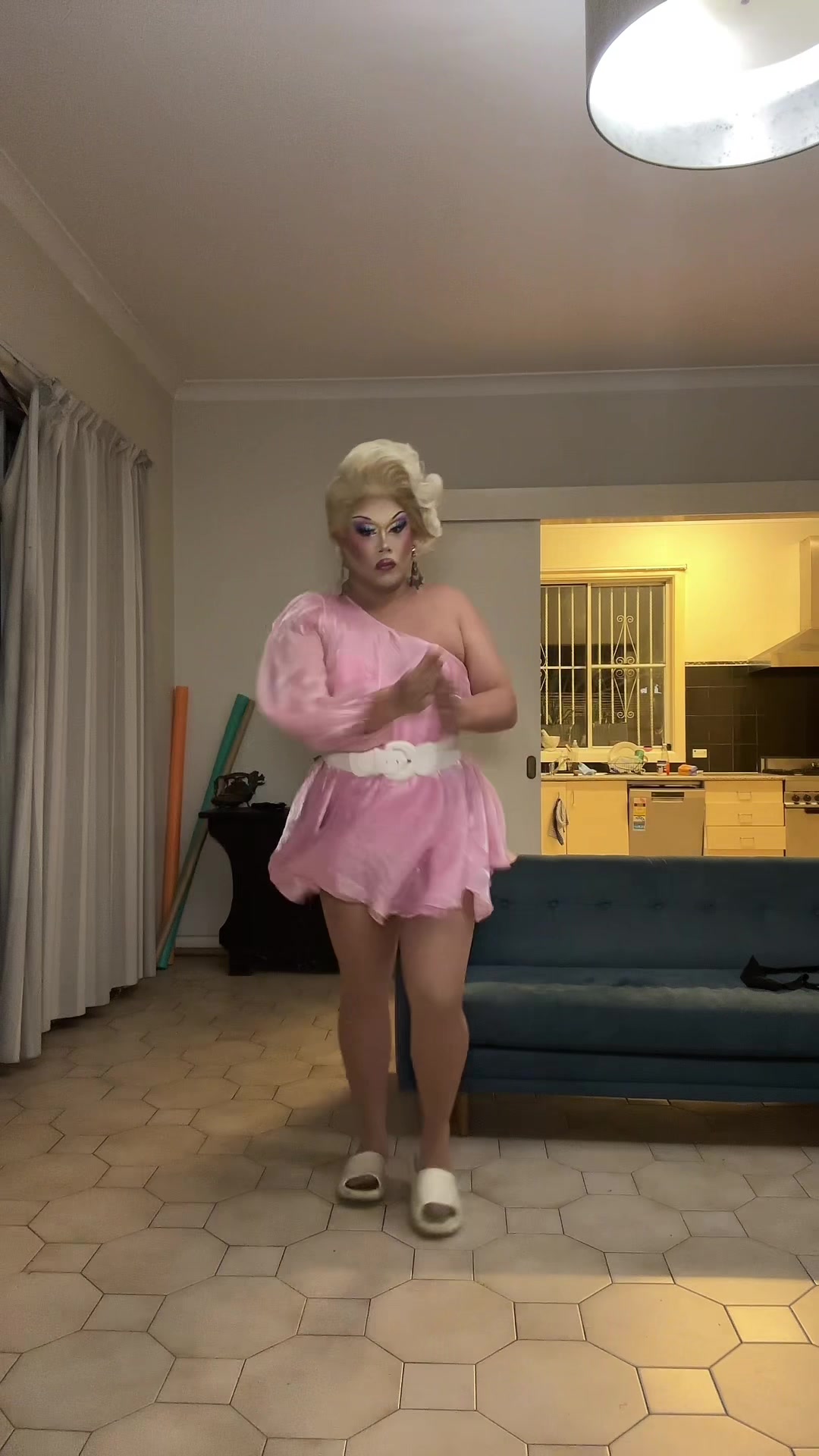 @Vybe