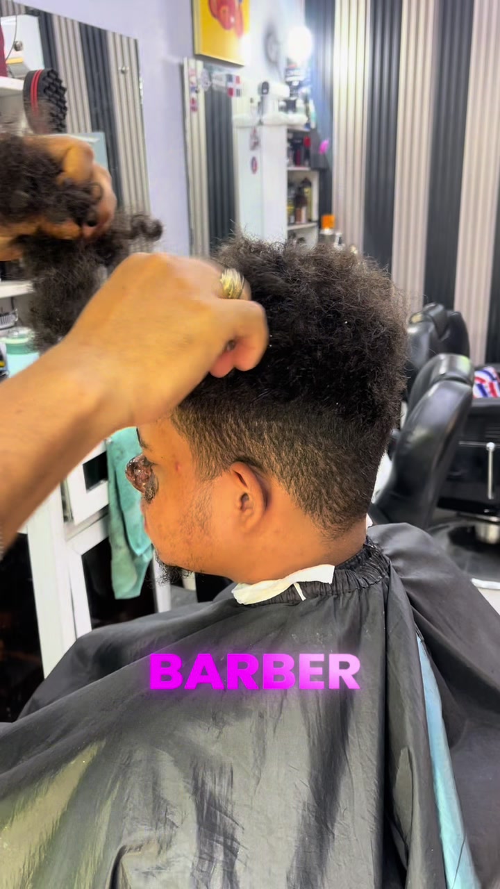 @💫Elvaron Barber💫💈🇩🇴✝️⚖️