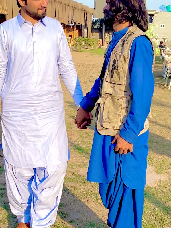 @M.ShaکiR&hearts;️