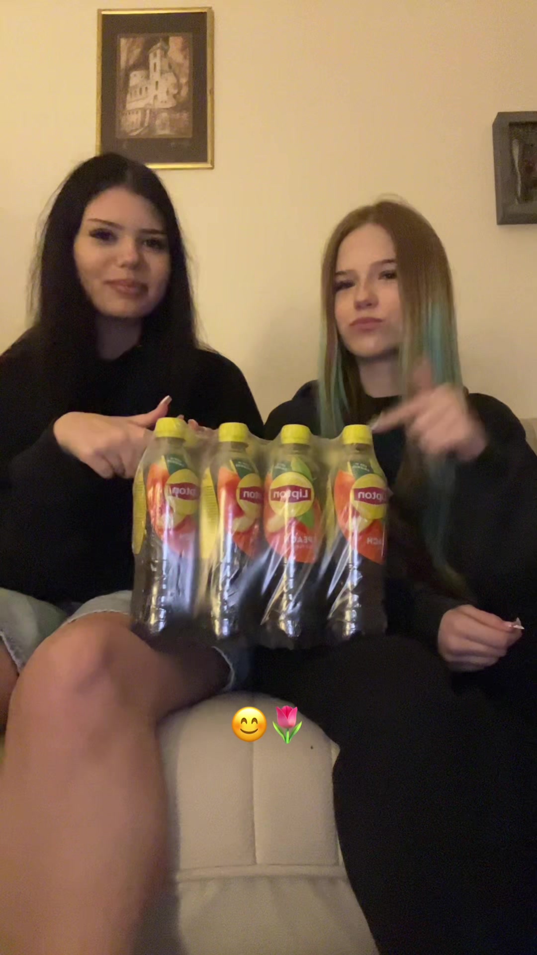 @kojaelena_