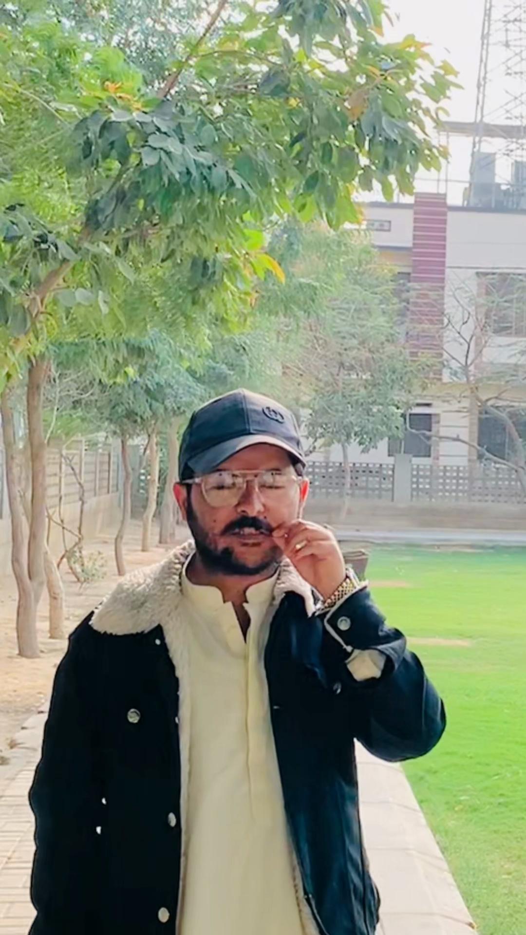 @Mīr Adnan