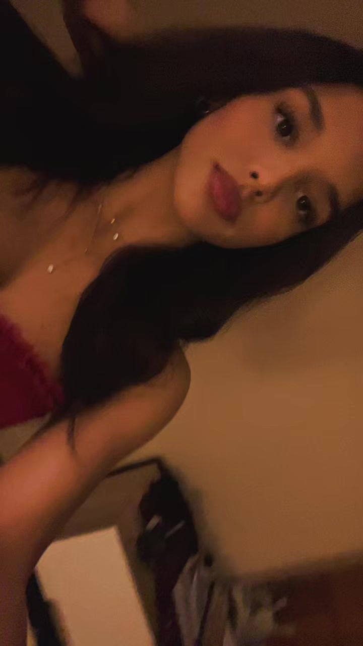 @Desireeeeeeeeeee3