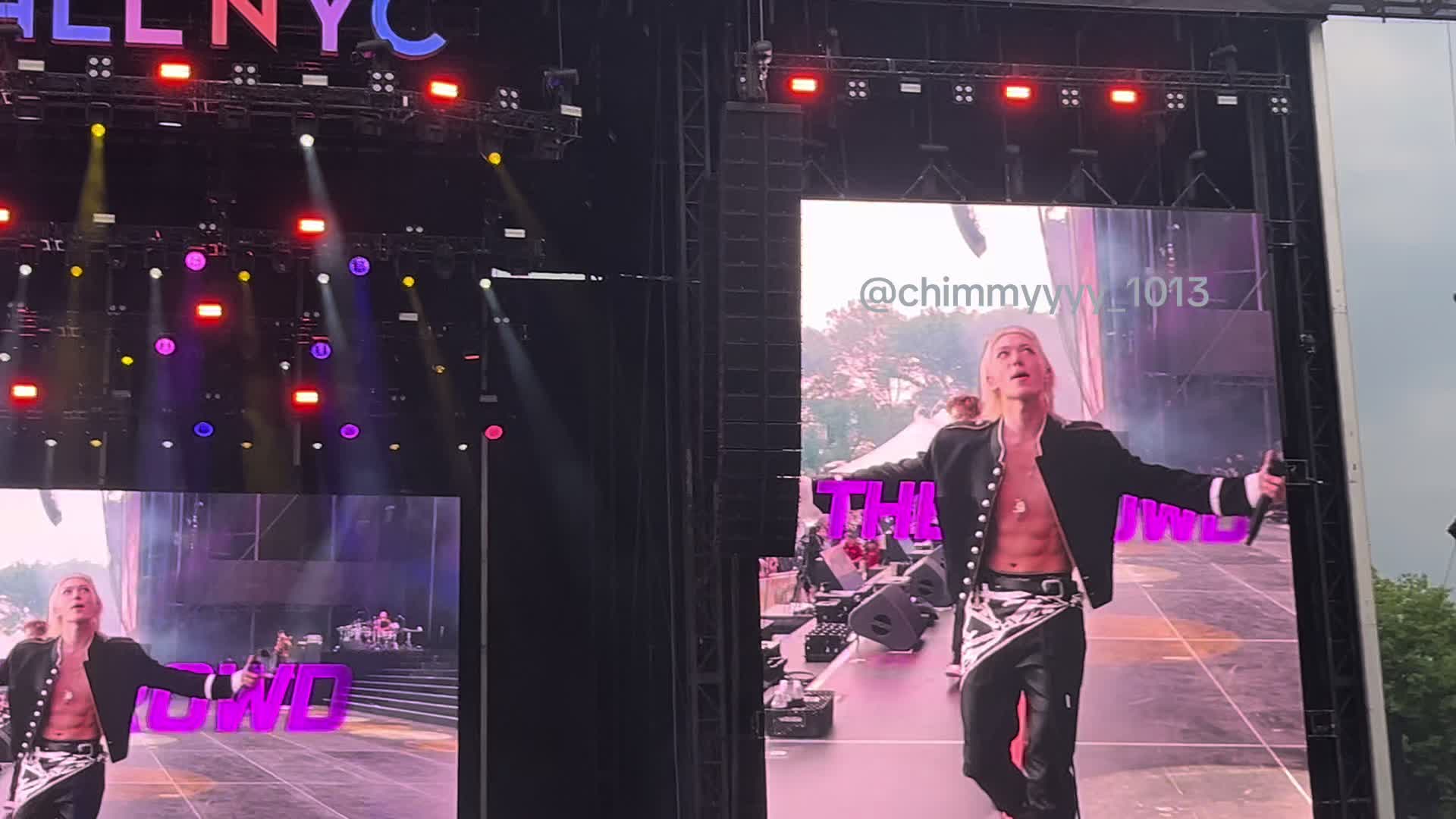 @Eden🌻🥀