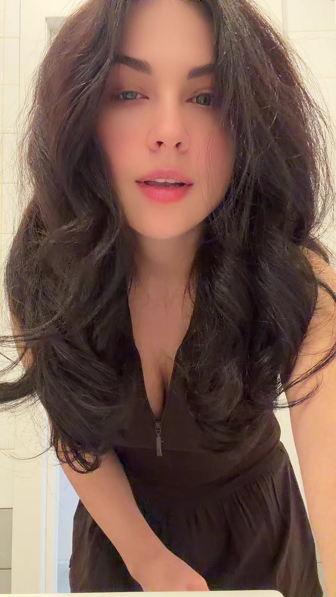 @Карина