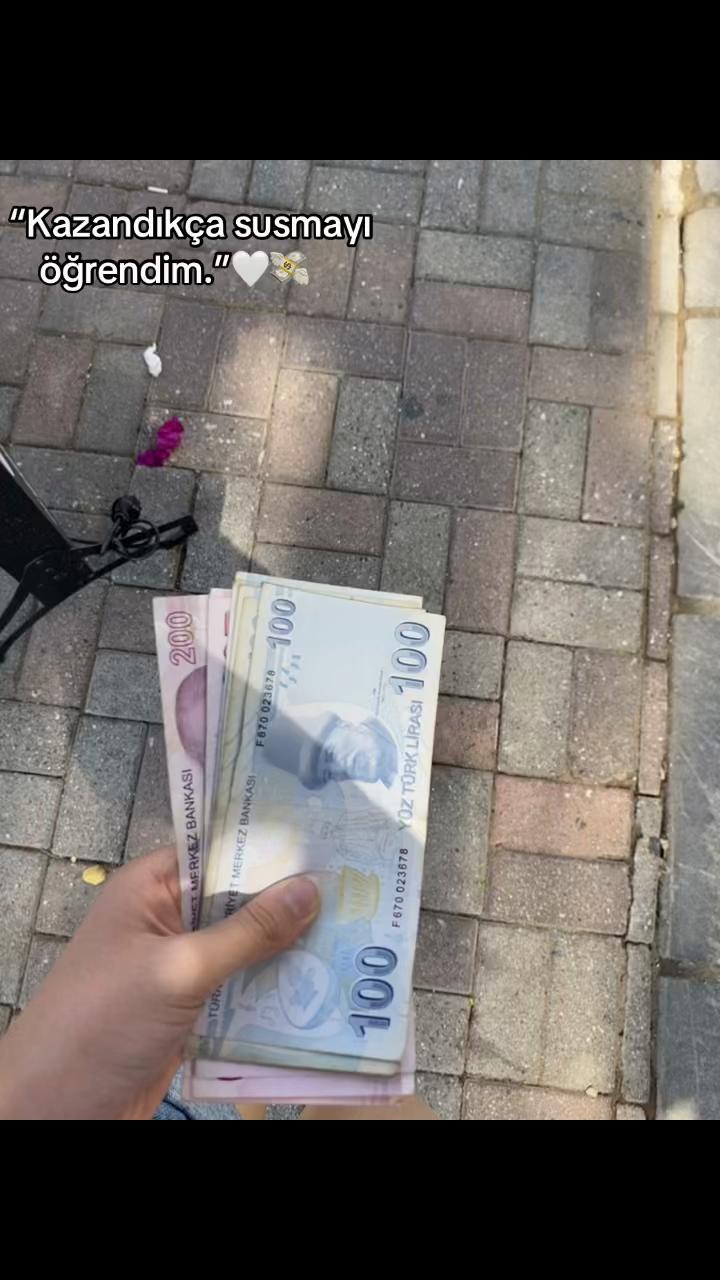 @g_cansukry07