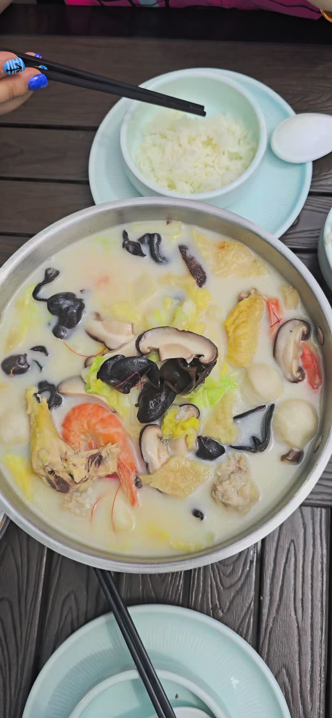 @Thèm Cả Thế Giới