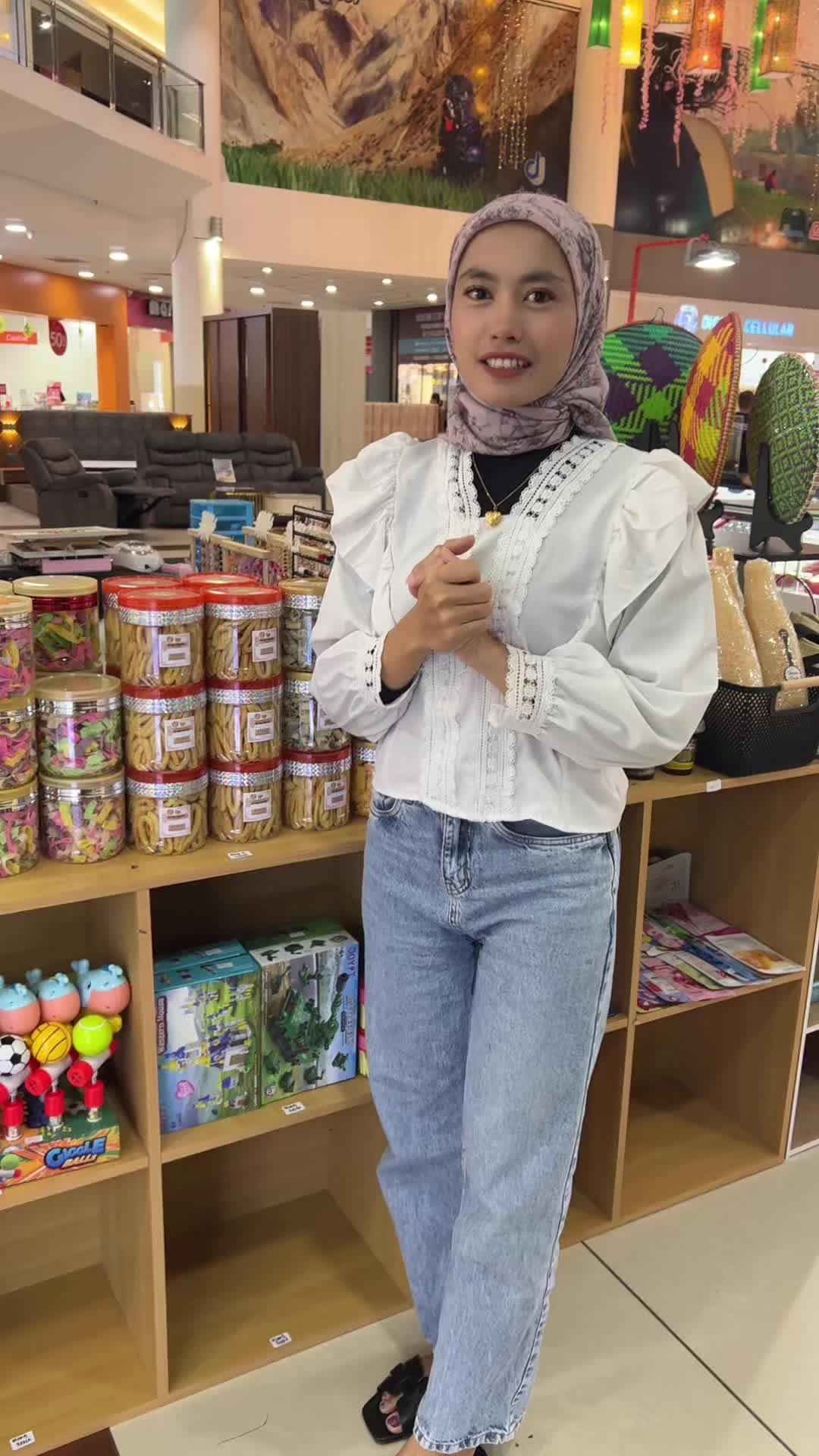 @Aaira Humaira