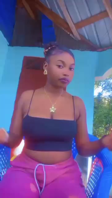 @angel🥰🦋