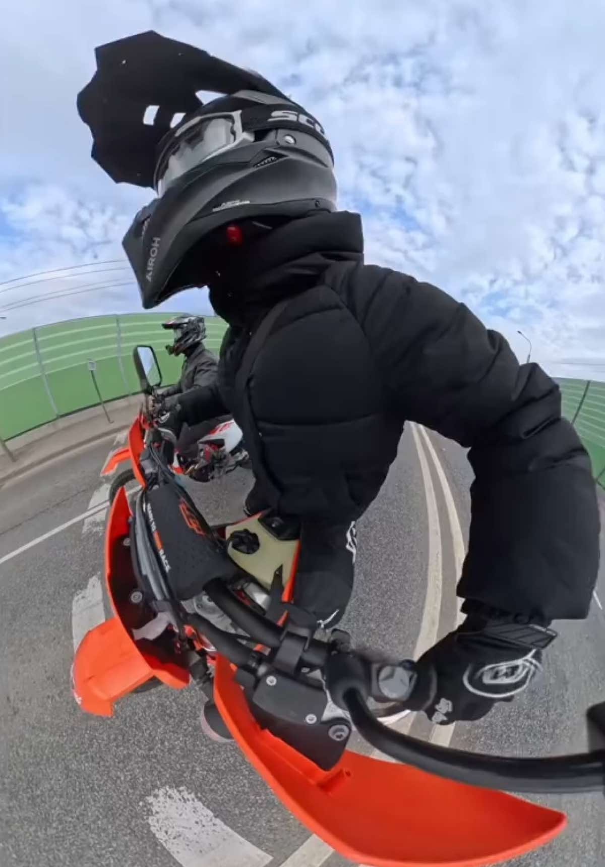 @Kawasaki_7_MX