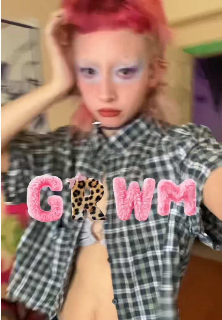 @m0v____