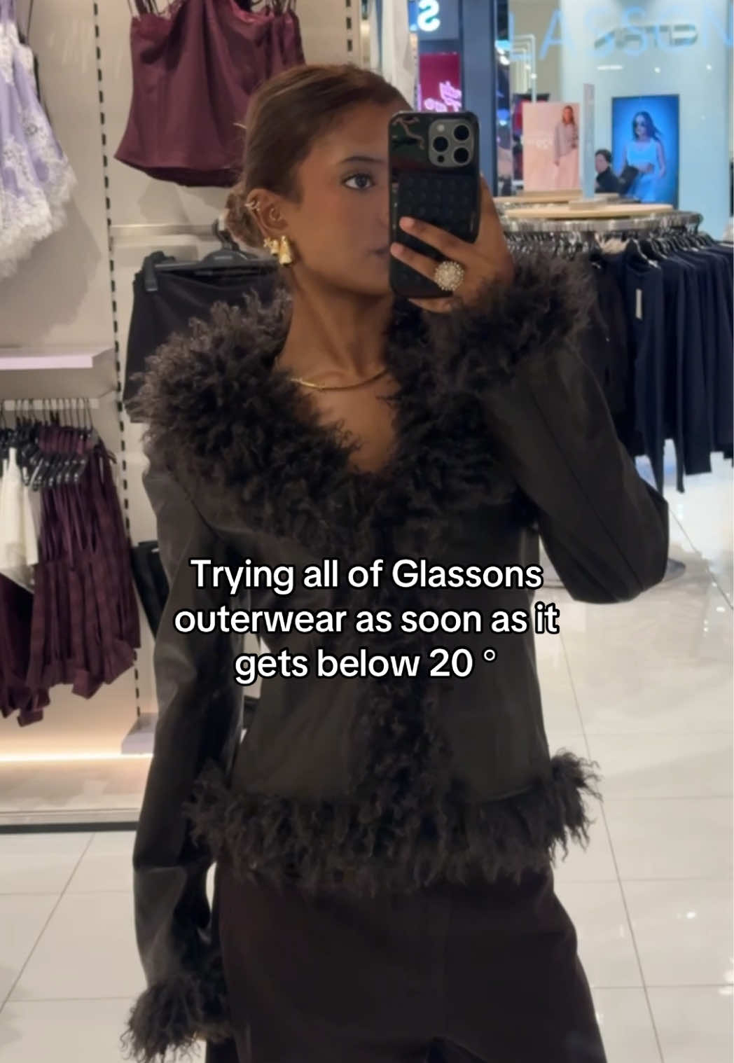 @Glassons